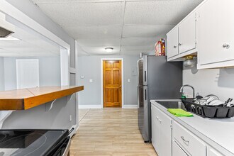 547 White Mountain Hwy, Unit 547-1 in Milton, NH - Foto de edificio - Building Photo