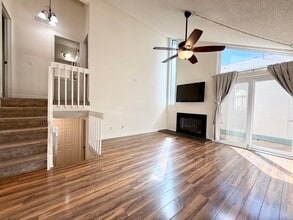 3681 S Danube Cir in Aurora, CO - Foto de edificio - Building Photo