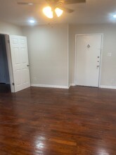 1930 W Dallas St in Houston, TX - Foto de edificio - Building Photo