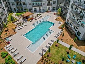 The Artizia at LoSo Apartments