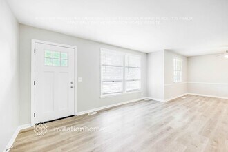 562 Whispering Hills Dr in Nashville, TN - Building Photo - Building Photo