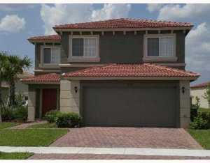 2072 Newport Isles Blvd in Port St. Lucie, FL - Building Photo