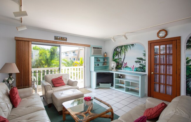 2601 S Roosevelt Blvd in Key West, FL - Building Photo - Building Photo