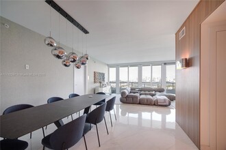 520 West Ave in Miami Beach, FL - Building Photo - Building Photo