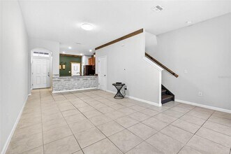 2140 Laceflower Dr in Brandon, FL - Building Photo - Building Photo