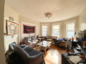 45 Cherokee St, Unit 3 in Boston, MA - Building Photo - Building Photo