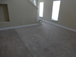 130 Summer Hill Ct in Richmond Hill, GA - Foto de edificio - Building Photo