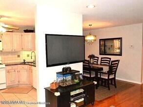 93 Heron Ct in Englishtown, NJ - Building Photo - Building Photo