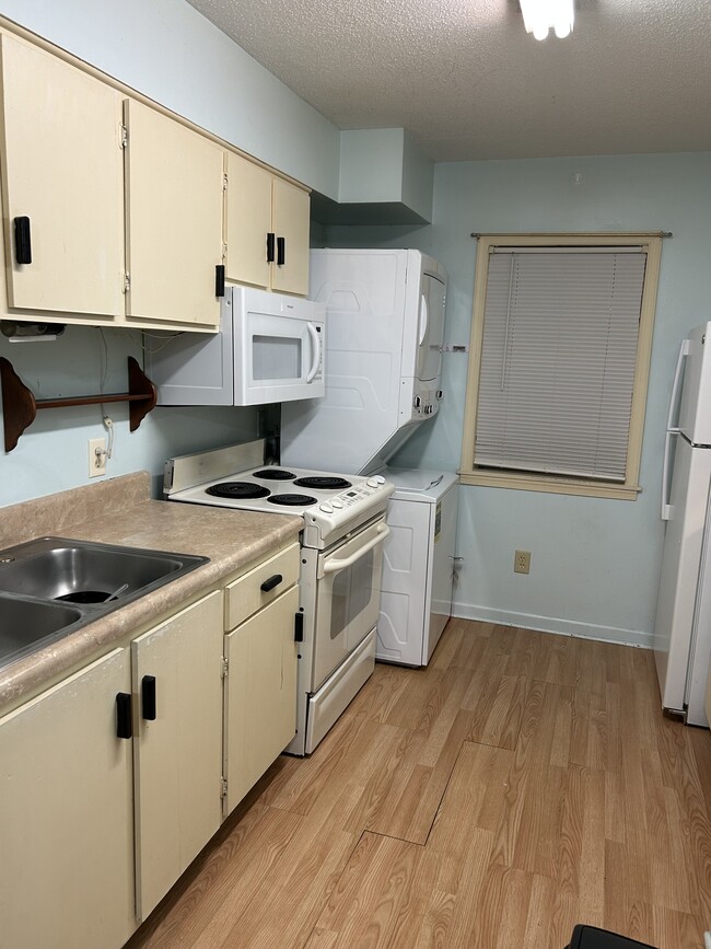 property at 225 Schultz St