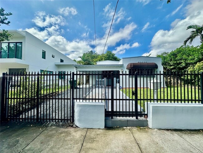1508 SW 13th Ave in Miami, FL - Building Photo - Building Photo