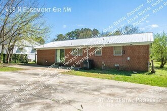 418 N Edgemont Cir NW in Huntsville, AL - Building Photo - Building Photo