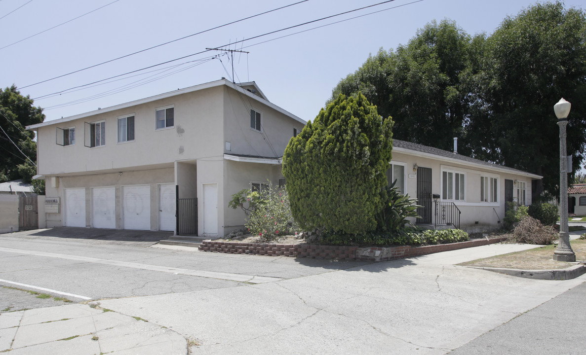 5656-5660 Farmdale Ave in North Hollywood, CA - Foto de edificio