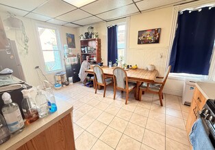 202 Market St, Unit #3 in Boston, MA - Foto de edificio - Building Photo