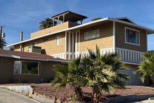 1904 Chapman Dr in Las Vegas, NV - Building Photo
