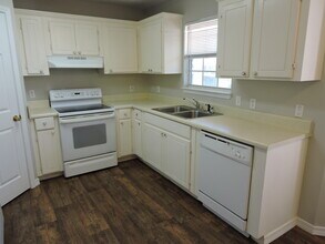 265 Lindberg St in Crestview, FL - Building Photo - Building Photo