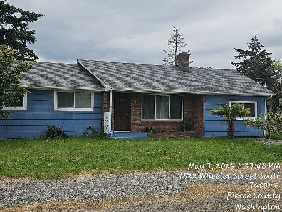 1522 Wheeler St S in Tacoma, WA - Building Photo