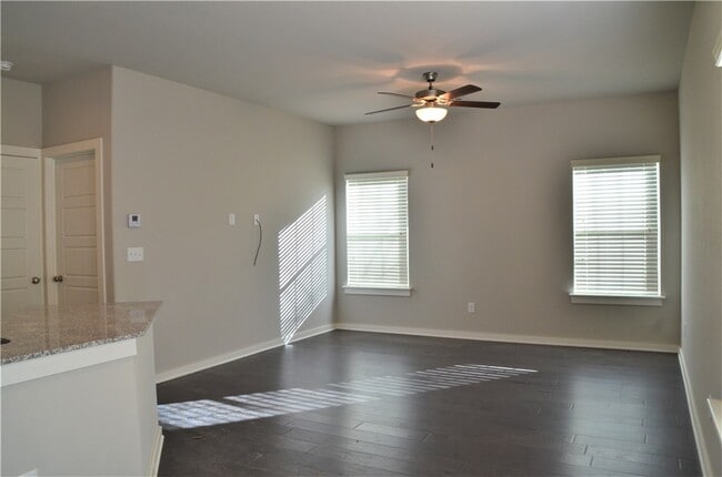 2413 SW Arbor Rd in Bentonville, AR - Building Photo - Building Photo