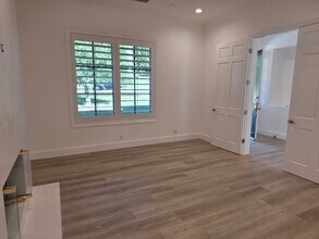 238 Lake Sherwood Dr in Lake Sherwood, CA - Building Photo - Building Photo