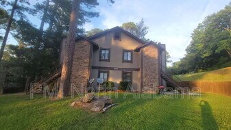 900 Candlewood Dr NW in Huntsville, AL - Building Photo