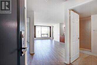 18-PH218 Valley Woods Rd in Toronto, ON - Building Photo - Building Photo