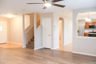 3632 Double Diamond in Selma, TX - Building Photo - Building Photo