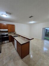 14067 SW 49th Ct in Miramar, FL - Building Photo - Building Photo