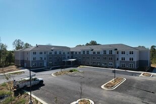 Bee Creek Crossing in Murray, KY - Building Photo