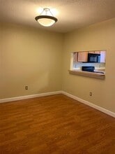 2115 Fluorshire Dr in Brandon, FL - Building Photo - Building Photo
