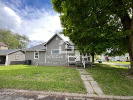 902 Park Ave in Anderson, IN - Building Photo