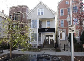 1057 W Cornelia Ave in Chicago, IL - Building Photo