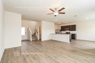 10001 Pilot Pl in Fort Worth, TX - Foto de edificio - Building Photo