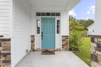418 Savannah Dr in Jacksonville, NC - Building Photo - Building Photo