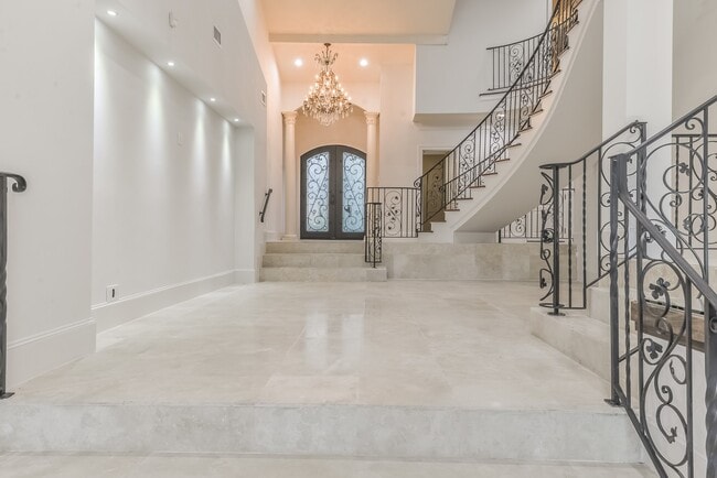 property at 15 W Shady Ln