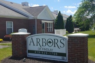 Arbors of Findlay Apartments