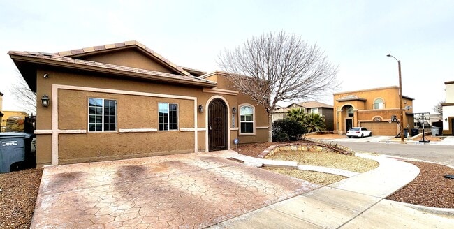3113 Rustic Manor Pl in El Paso, TX - Building Photo - Building Photo