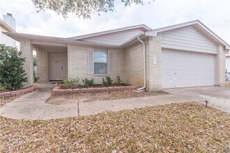 17302 Dashwood Creek Dr in Pflugerville, TX - Building Photo - Building Photo