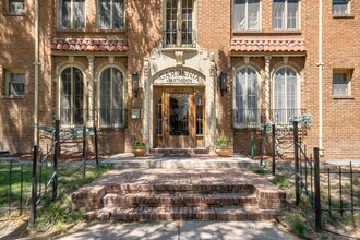 Gardenia Apartments in Denver, CO - Building Photo - Building Photo