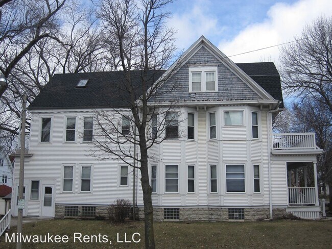 2901 N Prospect Ave in Milwaukee, WI - Foto de edificio - Building Photo