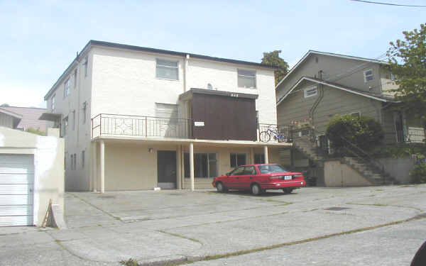 Green Lake Apartments in Seattle, WA - Foto de edificio - Building Photo