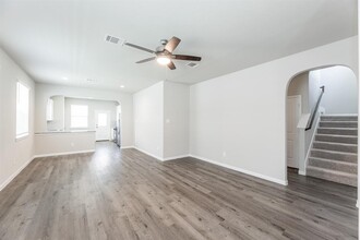 4906 Yello Ginko Trl in Spring, TX - Building Photo - Building Photo