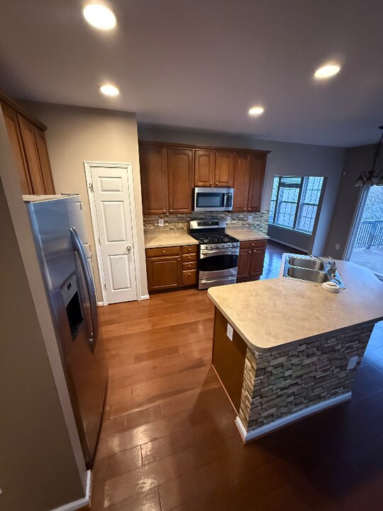 144 Executive Cir in Stafford, VA - Building Photo