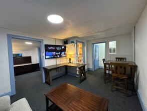 1004 Baylor St in Wichita Falls, TX - Foto de edificio - Building Photo