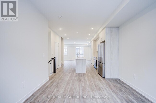 21 Mermot Ln in Markham, ON - Building Photo - Building Photo