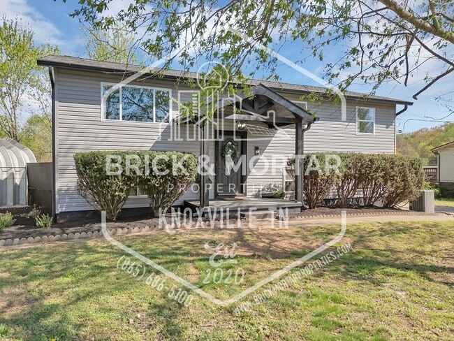 property at 1903 Huber Ct