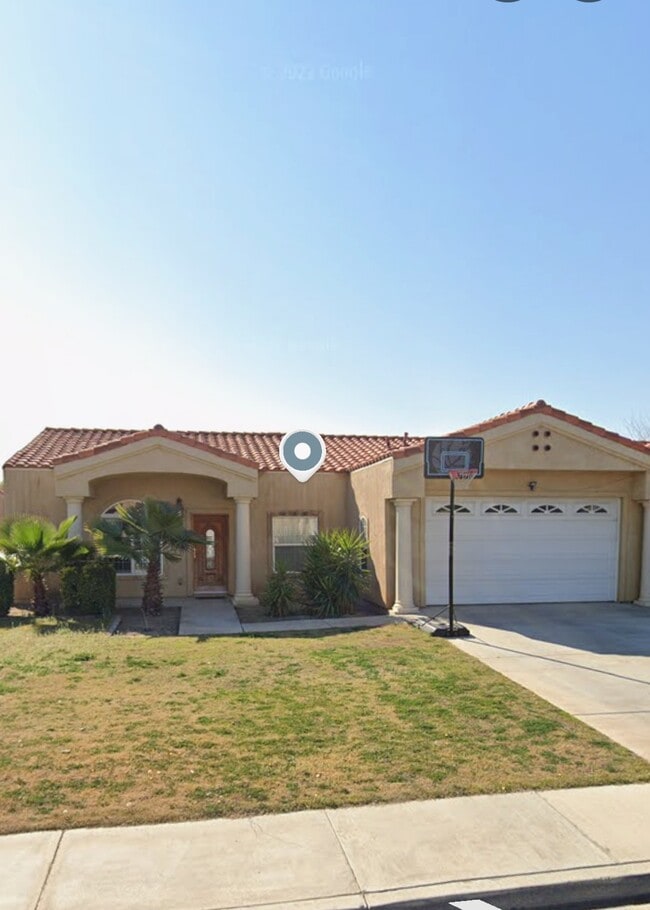 property at 2805 Giovanetti Ave