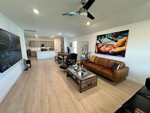 9613 Oxbow Strap Dr in Austin, TX - Building Photo - Building Photo