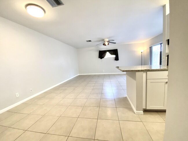 3 Crossings Cir-Unit -B in Boynton Beach, FL - Building Photo - Building Photo