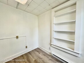207 Midway Ave in Clarks Summit, PA - Building Photo - Building Photo