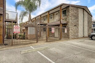 1449 Heights Blvd in Houston, TX - Building Photo