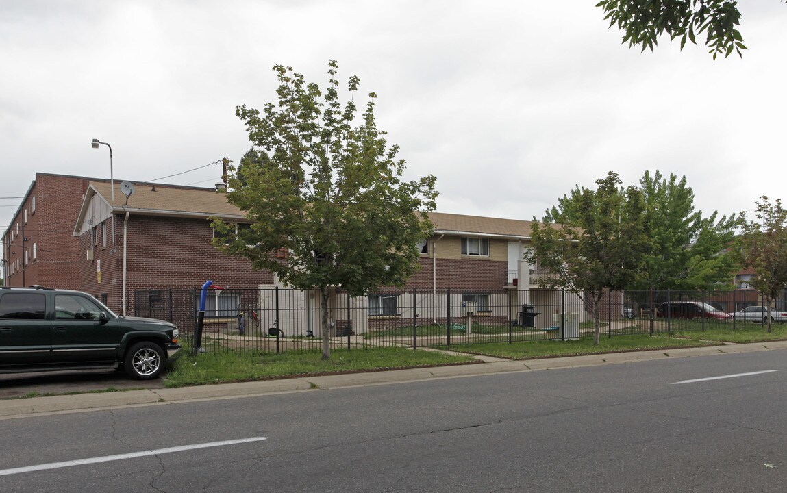 8721 E 14th Ave in Denver, CO - Building Photo